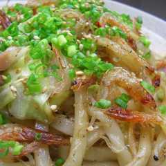 รูปของ 桜海老＆しらすが香ばしい♬駿河焼うどん　
