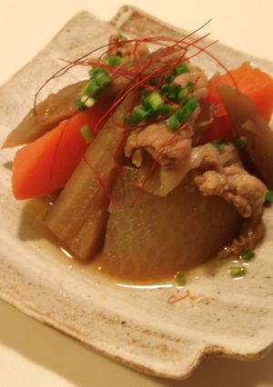 大根とごぼう。冬野菜のピリ辛煮☆-レシピのメイン写真