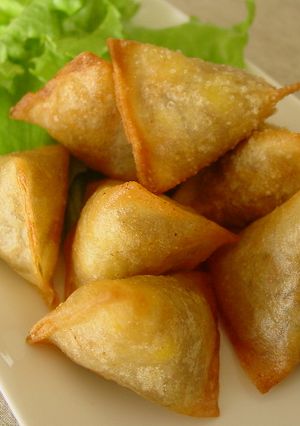 ツナカレーのテトラ春巻き-レシピのメイン写真