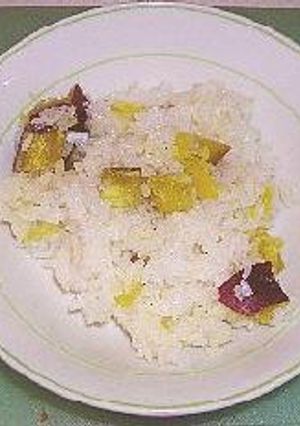 お芋の炊き込みご飯-レシピのメイン写真