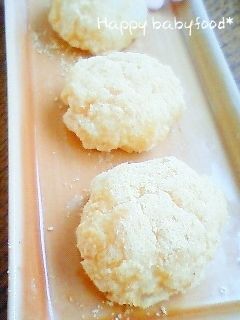 離乳食手づかみ☆お粥のきな粉ボール-レシピのメイン写真