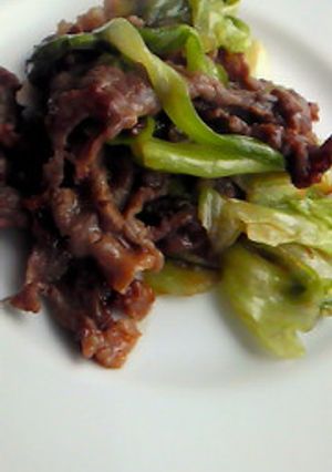 牛肉とレタスの炒め物-レシピのメイン写真