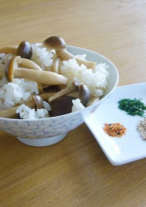 簡単！混ぜるだけで美味しいキノコご飯☆-レシピのメイン写真