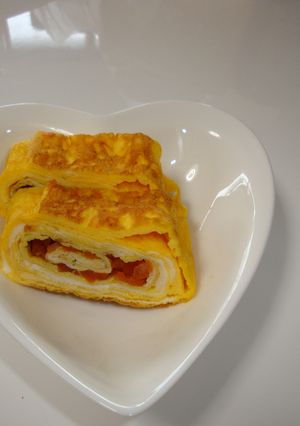 幼稚園のお弁当☆彡人参入り卵焼き♪-レシピのメイン写真
