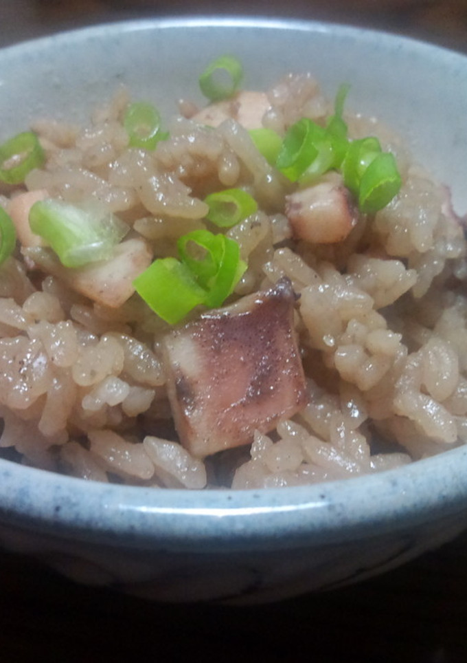 イカ丸ごと炊き込みご飯-レシピのメイン写真