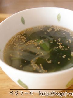 たっぷりねぎとワカメの中華スープ-レシピのメイン写真