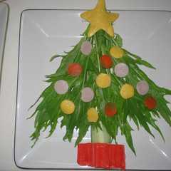 รูปของ ☆水菜で☆クリスマスツリーサラダ