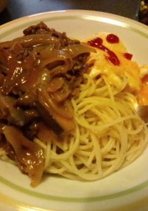 手軽に豪華☆牛肉のケチャップ炒めパスタ-レシピのメイン写真