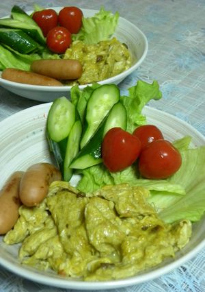 朝はちょい食べカレーでスクランブルエッグ-レシピのメイン写真