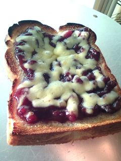 小倉チーズトースト。-レシピのメイン写真