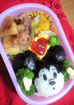 簡単！キャラ弁☆のりだけでミッキーマウス-レシピのメイン写真