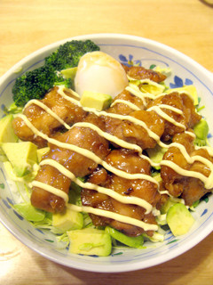アボカドと鶏照り焼き✿マヨネーズ丼-レシピのメイン写真