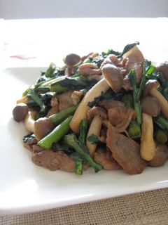豚肉と春菊の黒糖炒め-レシピのメイン写真