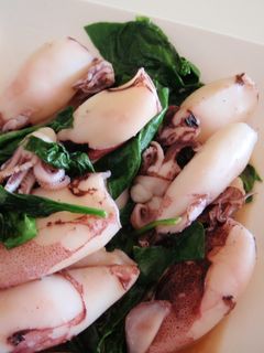 小イカとほうれん草のバター醤油炒め!-レシピのメイン写真
