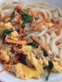 冷蔵庫にあるもので☆たまご野菜焼きうどん-レシピのメイン写真