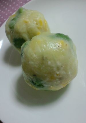 □チーズ風味の簡単まん丸ポテサラ□-レシピのメイン写真