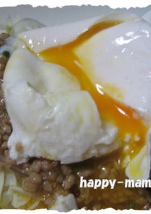 豚挽き肉丼ポーチドエッグ(目玉焼き)のせ-レシピのメイン写真