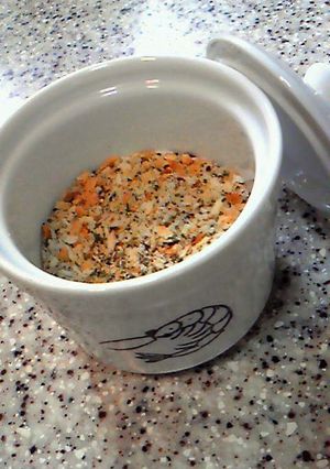 パスタに・・カリカリ・チーズパン粉-レシピのメイン写真
