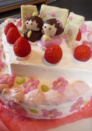 ひな祭りなので*お雛さまのケーキ*-レシピのメイン写真