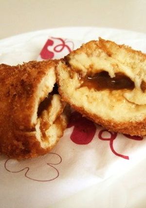 ちょい食べカレーのカレーパン♪-レシピのメイン写真