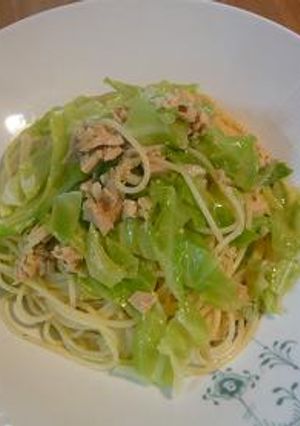節約♪キャベツとツナのニンニクパスタ-レシピのメイン写真