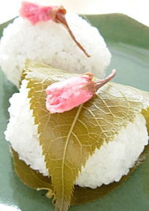 レンジで作る簡単さくら餅（道明寺）-レシピのメイン写真