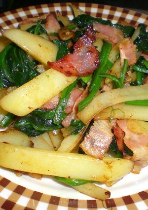 ほうれん草とじゃがいも炒め＊カレー味-レシピのメイン写真