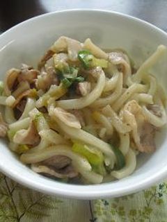 簡単!塩ダレ焼きうどん-レシピのメイン写真