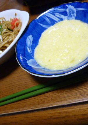 ♪～とろろ卵～♪すき焼き、焼きそば等に！-レシピのメイン写真