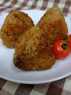 冷ご飯を美味しくアレンジ☆洋風焼おにぎり-レシピのメイン写真