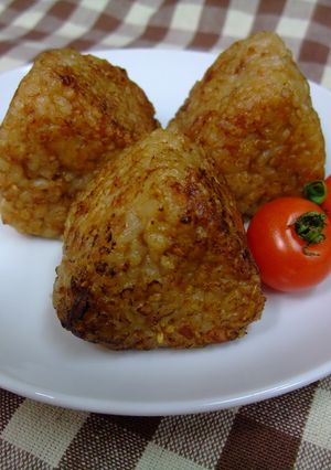 冷ご飯を美味しくアレンジ☆洋風焼おにぎり-レシピのメイン写真