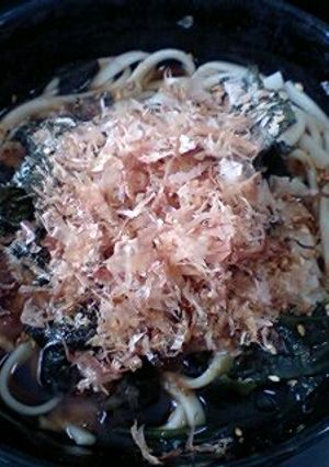 のりのりワカメうどん-レシピのメイン写真