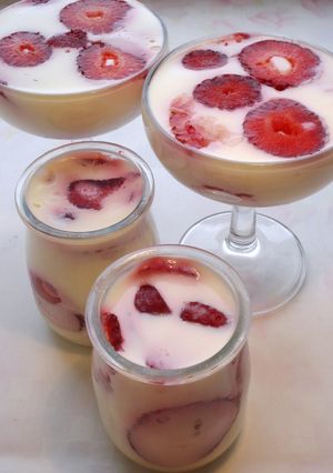 生クリーム不要☆苺ヨーグルトババロア-レシピのメイン写真