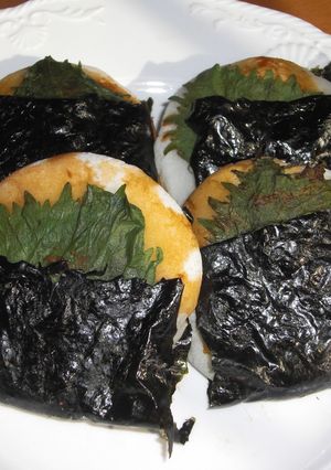 シソの香りでやられちゃう☆磯部餅-レシピのメイン写真