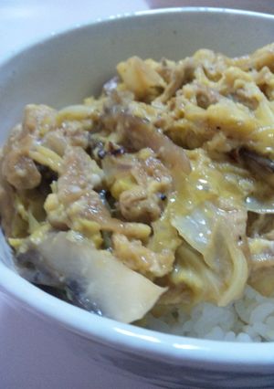 キャベツと油揚げの卵丼-レシピのメイン写真