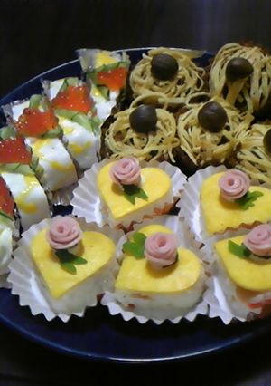 ひな祭りにも♪プチケーキ風ちらし寿司-レシピのメイン写真