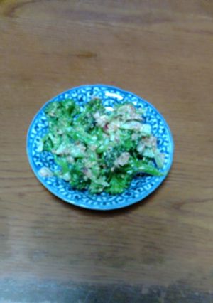 *ブロッコリーのおかかマヨごま和え*-レシピのメイン写真