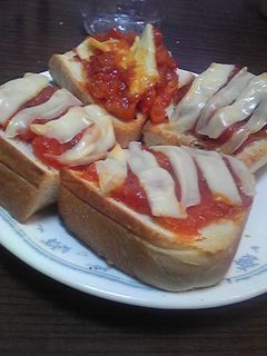 ピザトースト-レシピのメイン写真