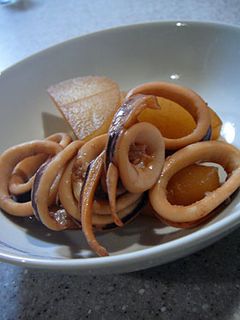 シンプル調味料で・イカと大根の煮物-レシピのメイン写真