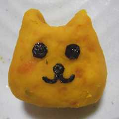 รูปของ お弁当に、かぼちゃのカピバラさん