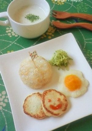 離乳食中期〜☆じゃがいもの目玉焼き風-レシピのメイン写真