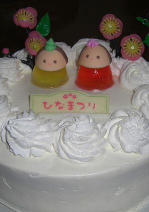 シンプルなひな祭りケーキ-レシピのメイン写真