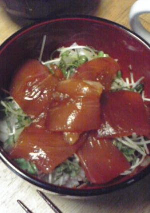 薬味たっぷりなマグロの漬け丼-レシピのメイン写真