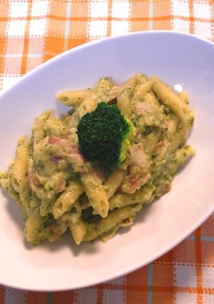 *ブロッコリーのクリームソースパスタ*-レシピのメイン写真