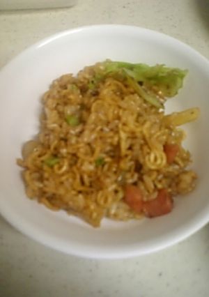 インスタント麺でそばめし-レシピのメイン写真