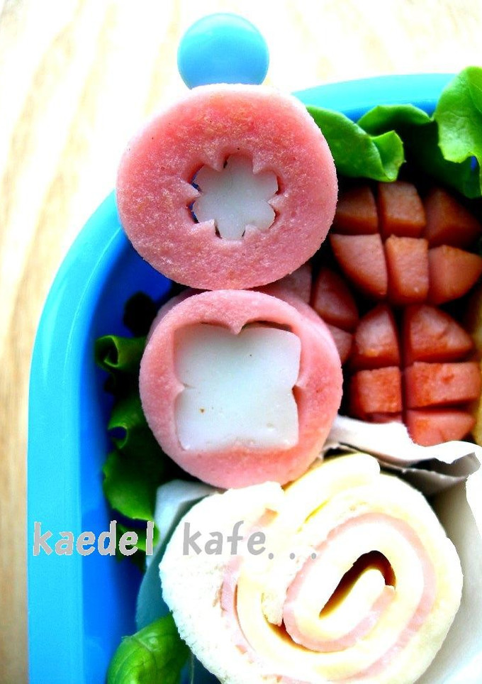 ＊お弁当 ni かまぼこ＆魚ソの花＊-レシピのメイン写真