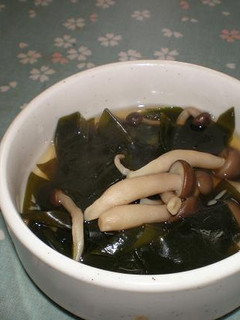ワカメとキノコのサッと煮-レシピのメイン写真