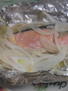 初心者れしぴ★サーモンの包み焼き-レシピのメイン写真