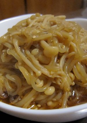 もう一品に!!えのきと糸こんの炒め物-レシピのメイン写真