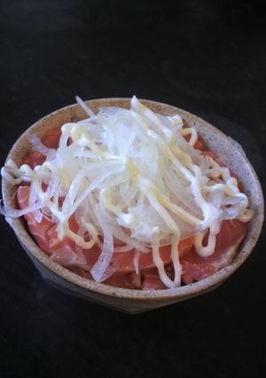 ｵﾆｵﾝｻｰﾓﾝ丼-レシピのメイン写真